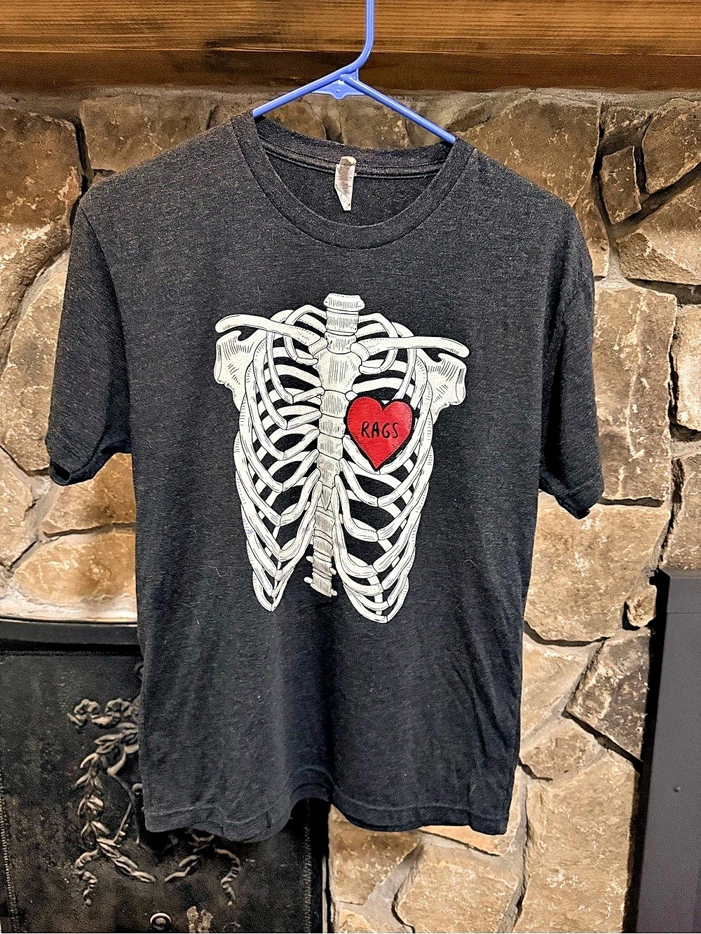 Rags Ribcage Graphic Short Sleeve Tee Size Small